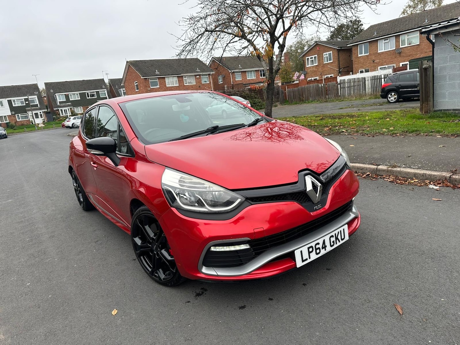 Used Renault Clio 2015 for sale - 76317252: Photo 1