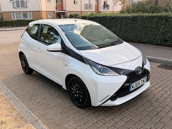 Used Toyota AYGO 2015 for sale - 79450718: Photo