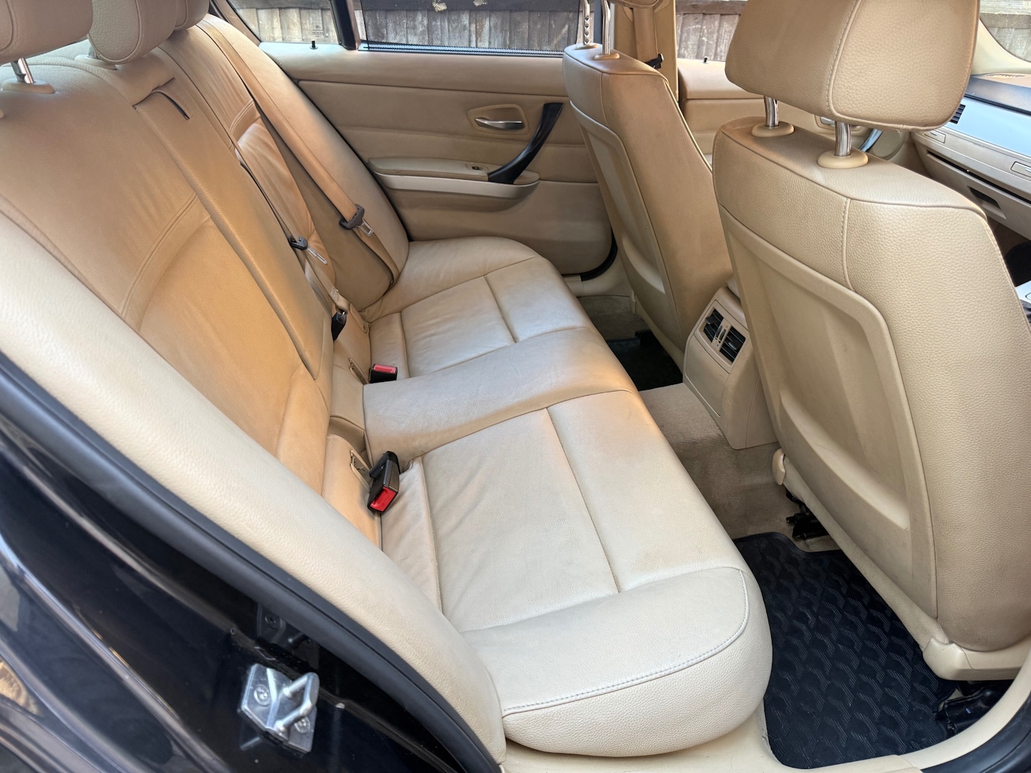 Used BMW 3 Series 2010 for sale - 77637113: Photo 10