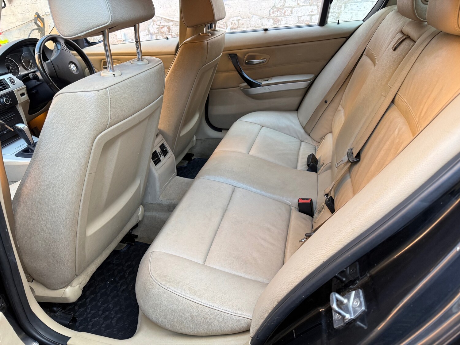 Used BMW 3 Series 2010 for sale - 77637113: Photo 11