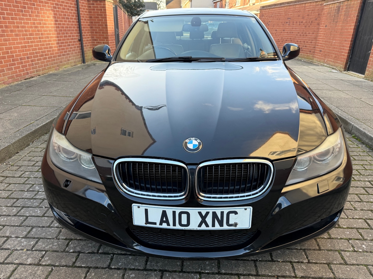 Used BMW 3 Series 2010 for sale - 77637113: Photo 2