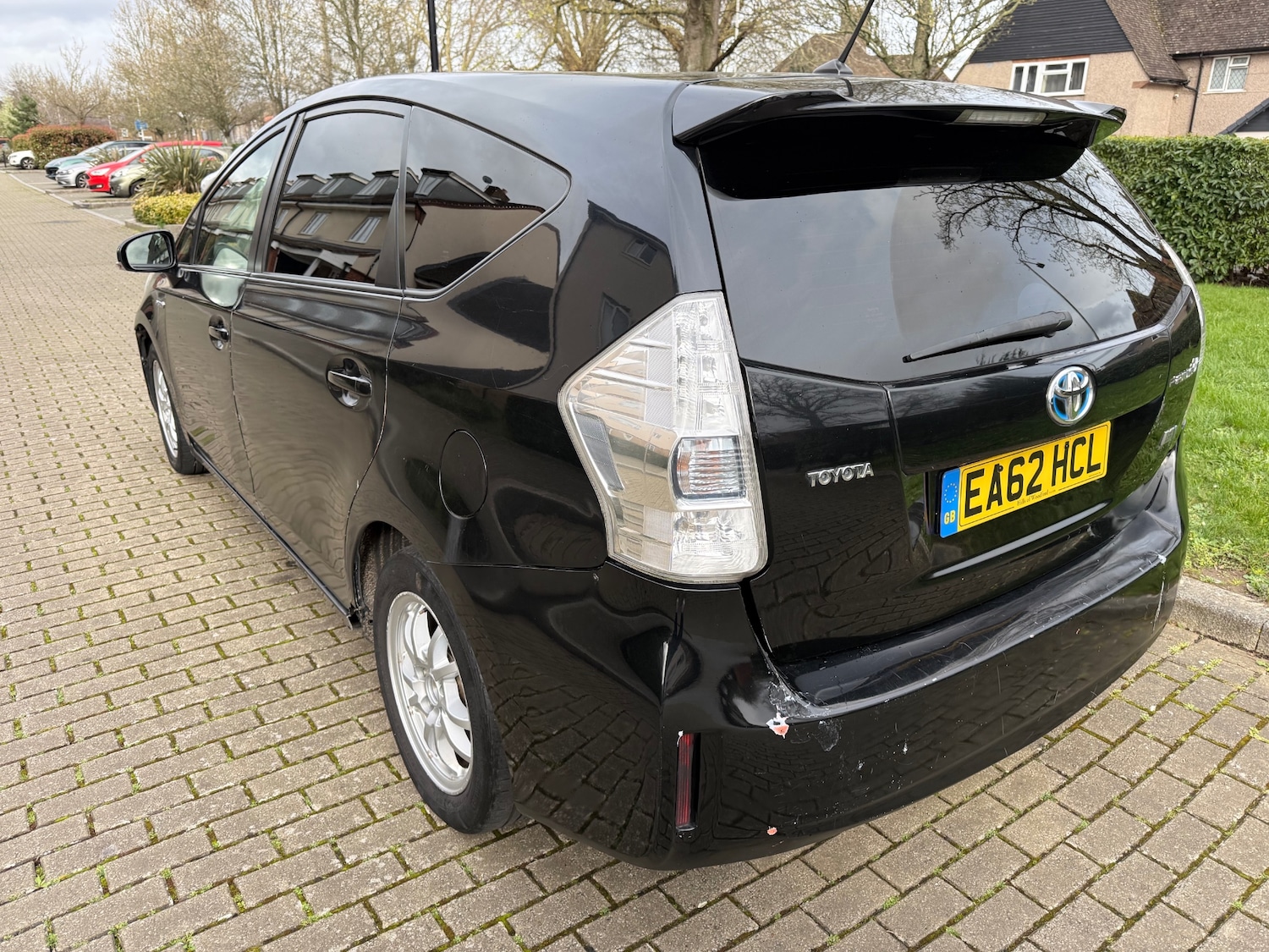 Used Toyota Prius+ 2012 for sale - 77924743: Photo 4