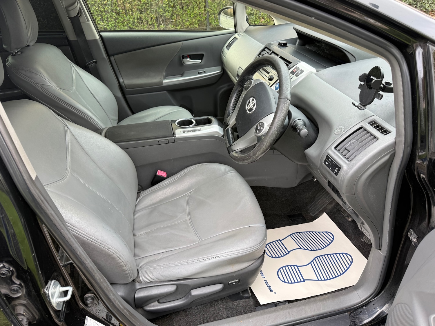 Used Toyota Prius+ 2012 for sale - 77924743: Photo 8