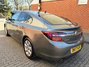 Used Vauxhall Insignia 2017 for sale - 78220396: Photo