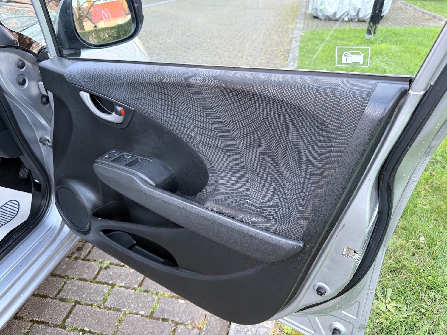 Used Honda Jazz 2009 for sale - 77938553: Photo 17