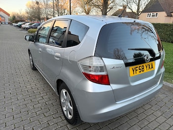 Used Honda Jazz 2009 for sale - 77938553: Photo