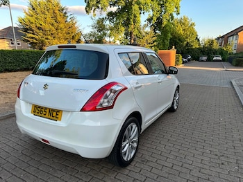 Used Suzuki Swift 2015 for sale - 79347371: Photo