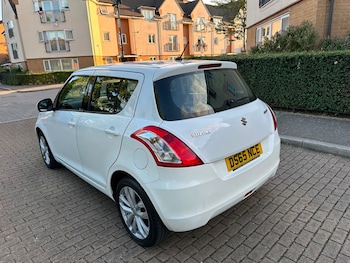 Used Suzuki Swift 2015 for sale - 79347371: Photo
