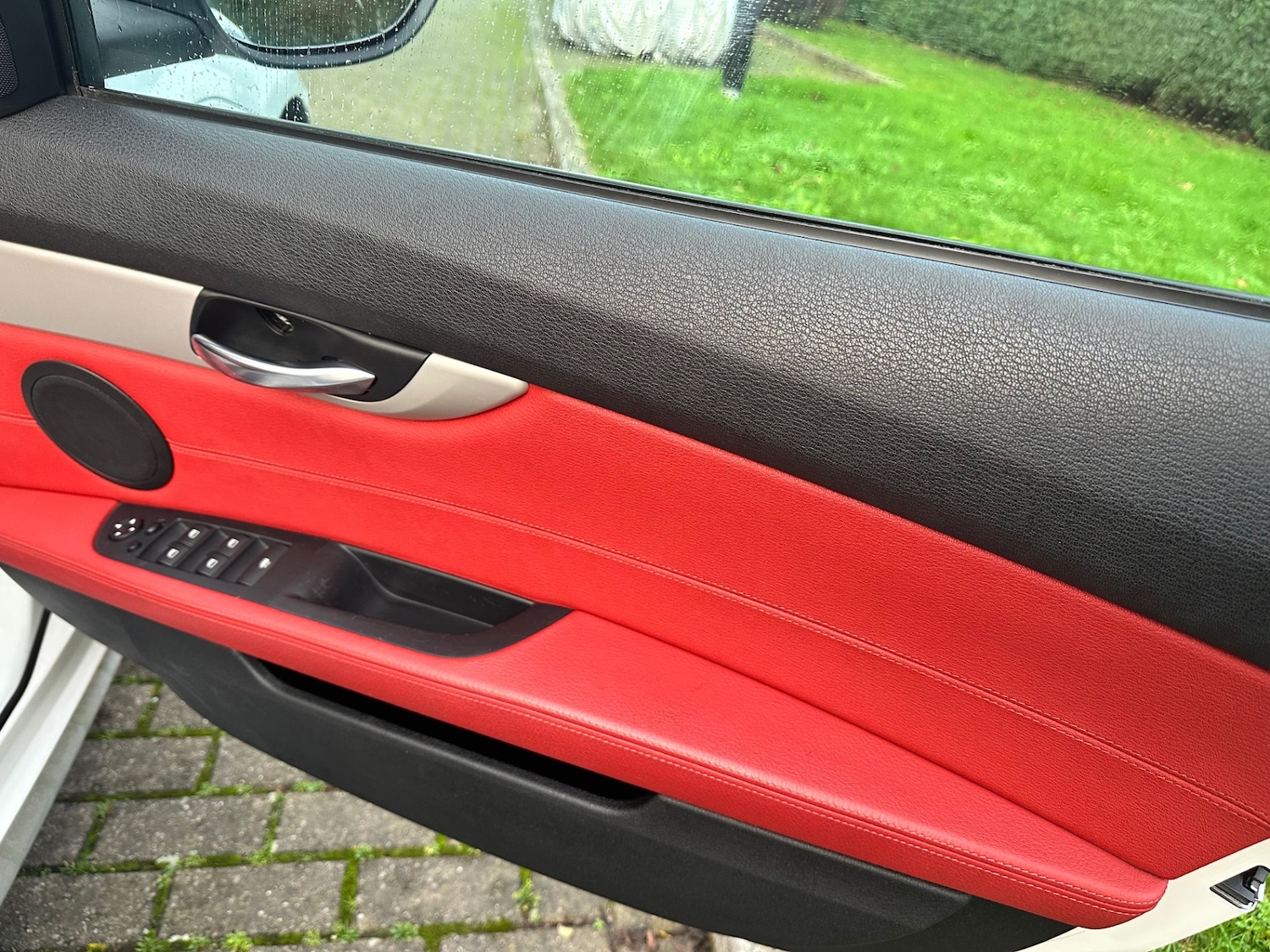 Used BMW Z4 2011 for sale - 77026229: Photo 16