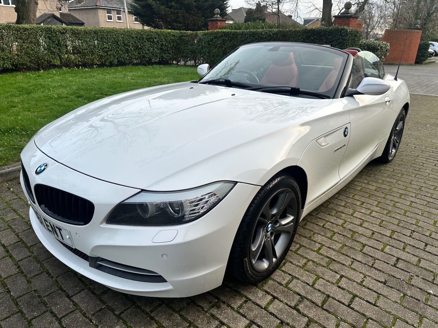 Used BMW Z4 2011 for sale - 77026229: Photo 2