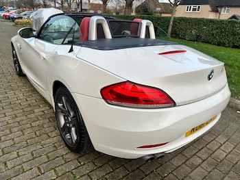Used BMW Z4 2011 for sale - 77026229: Photo