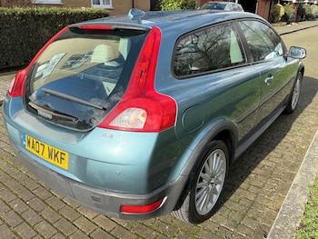 Used Volvo C30 2007 for sale - 77357473: Photo