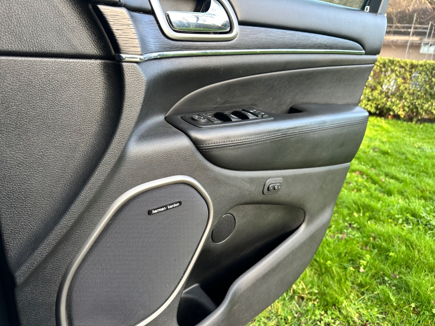 Used Jeep Grand Cherokee 2018 for sale - 76934116: Photo 12