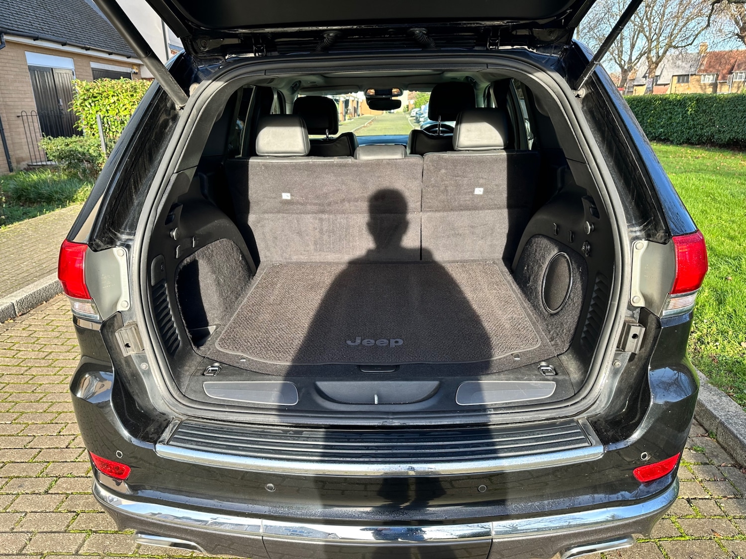 Used Jeep Grand Cherokee 2018 for sale - 76934116: Photo 23