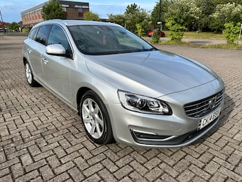 Used Volvo V60 2014 for sale - 75245108: Photo