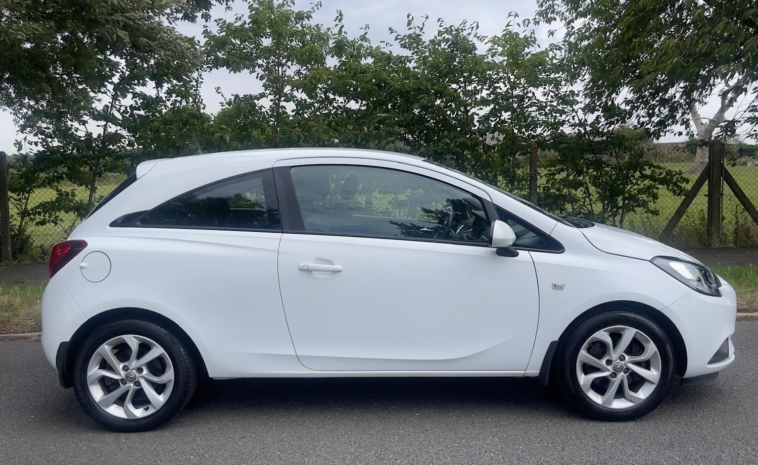 Used Vauxhall Corsa 2015 for sale - 76179134: Photo 7