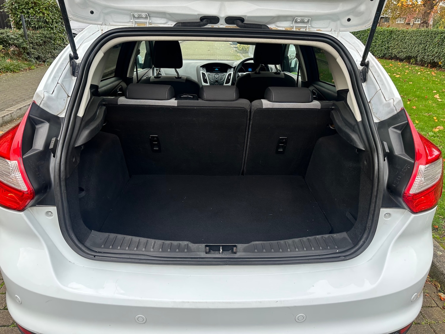 Used Ford Focus 2014 for sale - 76606118: Photo 13