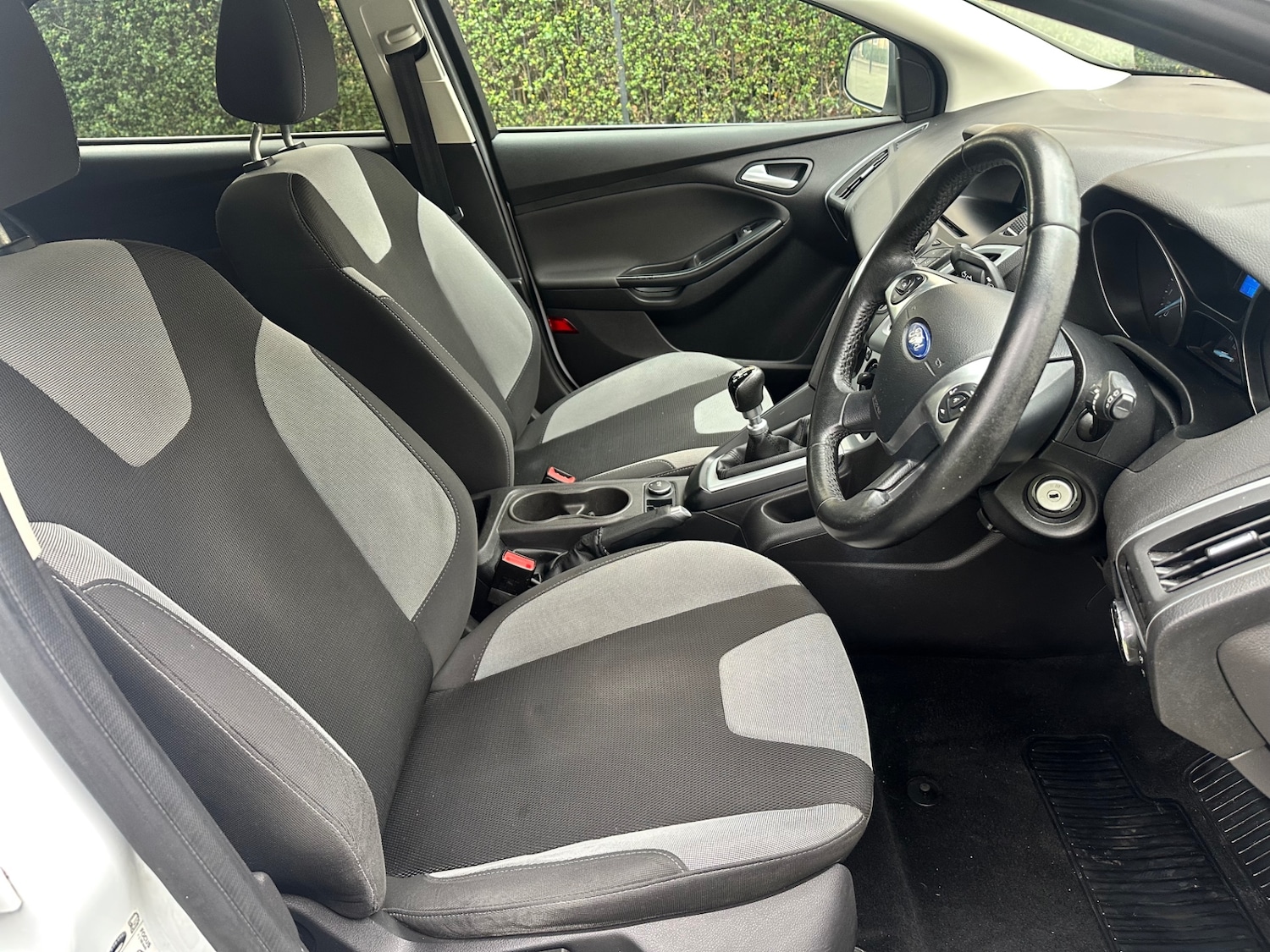 Used Ford Focus 2014 for sale - 76606118: Photo 9