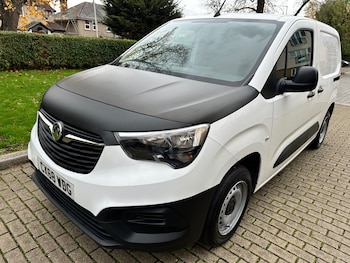 Used Vauxhall Combo 2018 for sale - 76379260: Photo