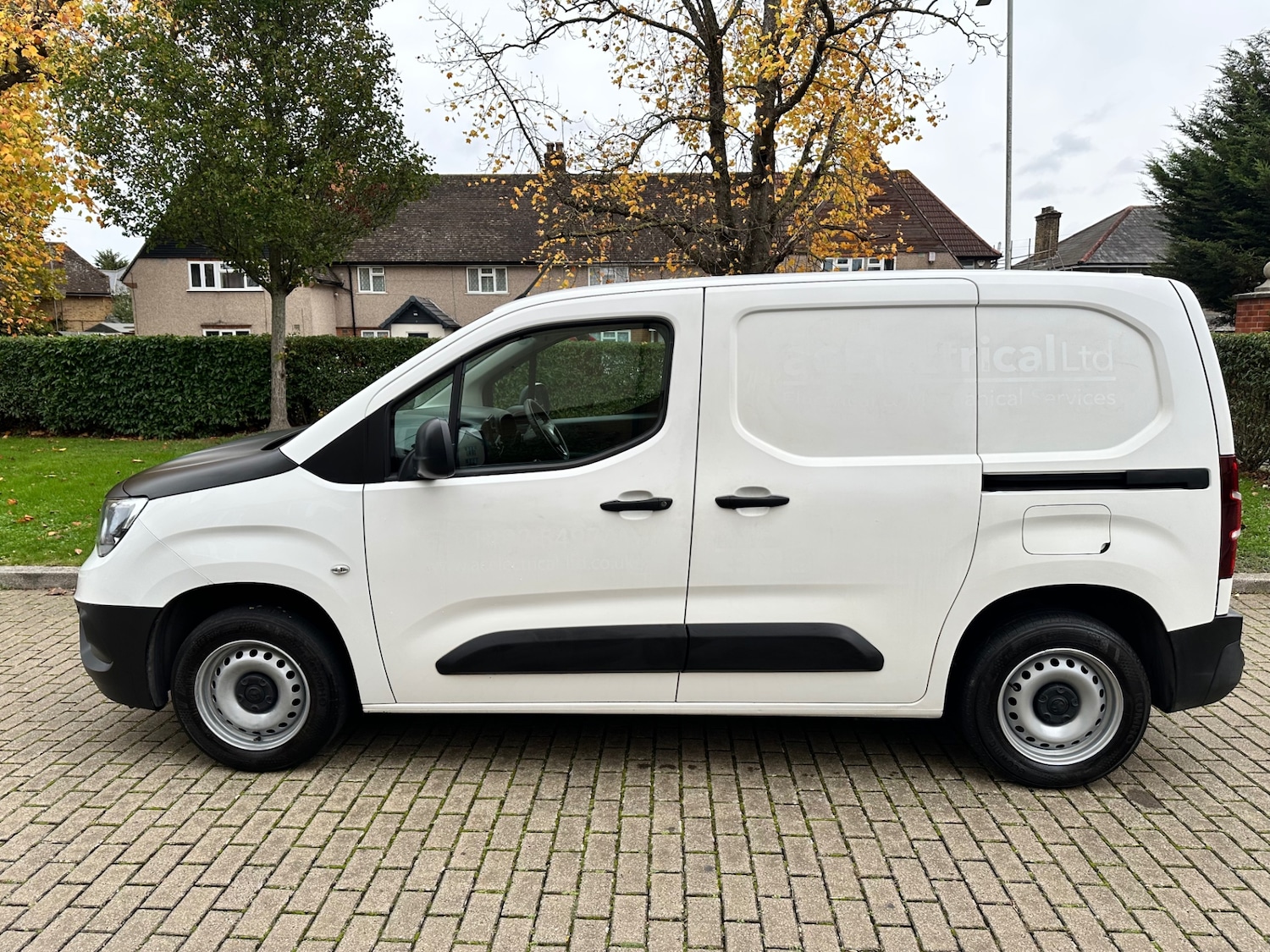 Used Vauxhall Combo 2018 for sale - 76379260: Photo 6