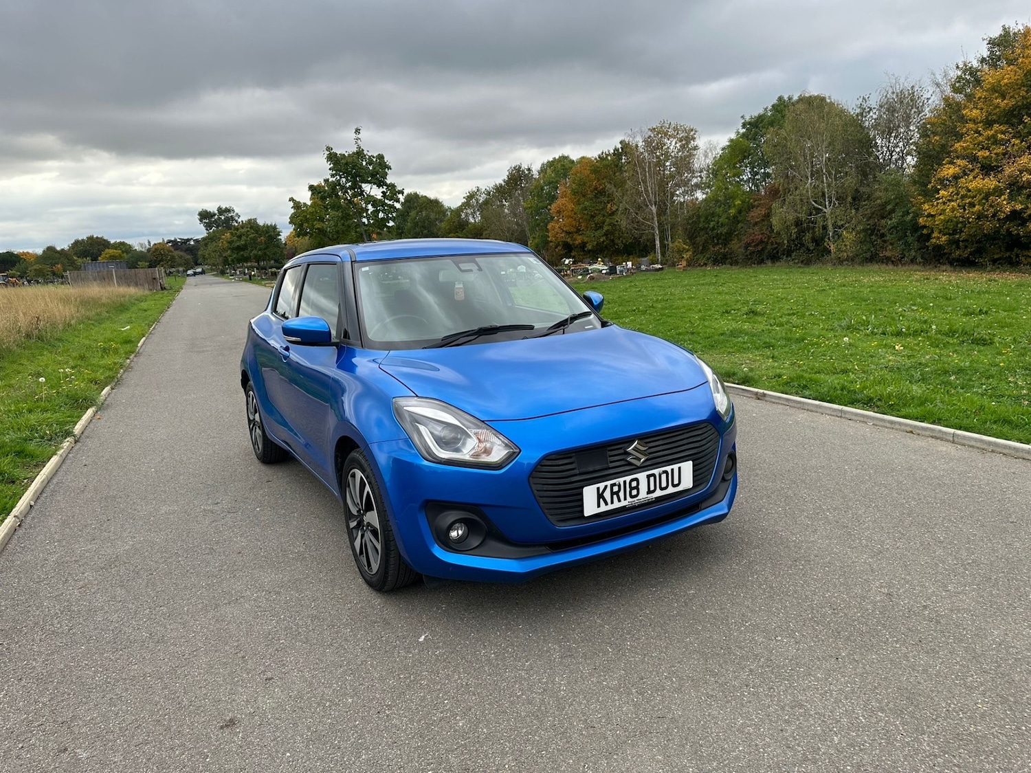 Used Suzuki Swift 2018 for sale - 76317256: Photo 2