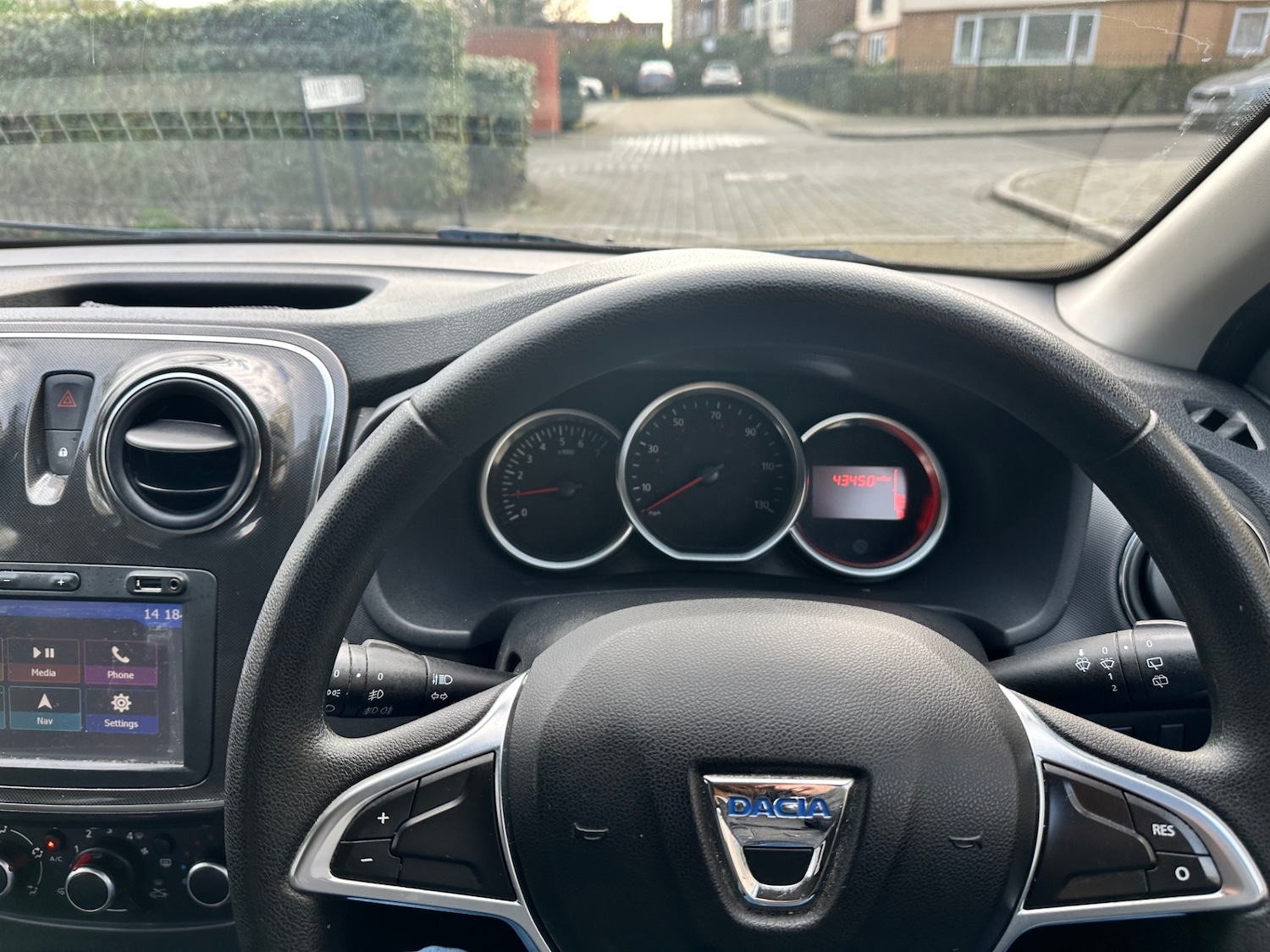 Used Dacia Sandero 2018 for sale - 77118696: Photo 12