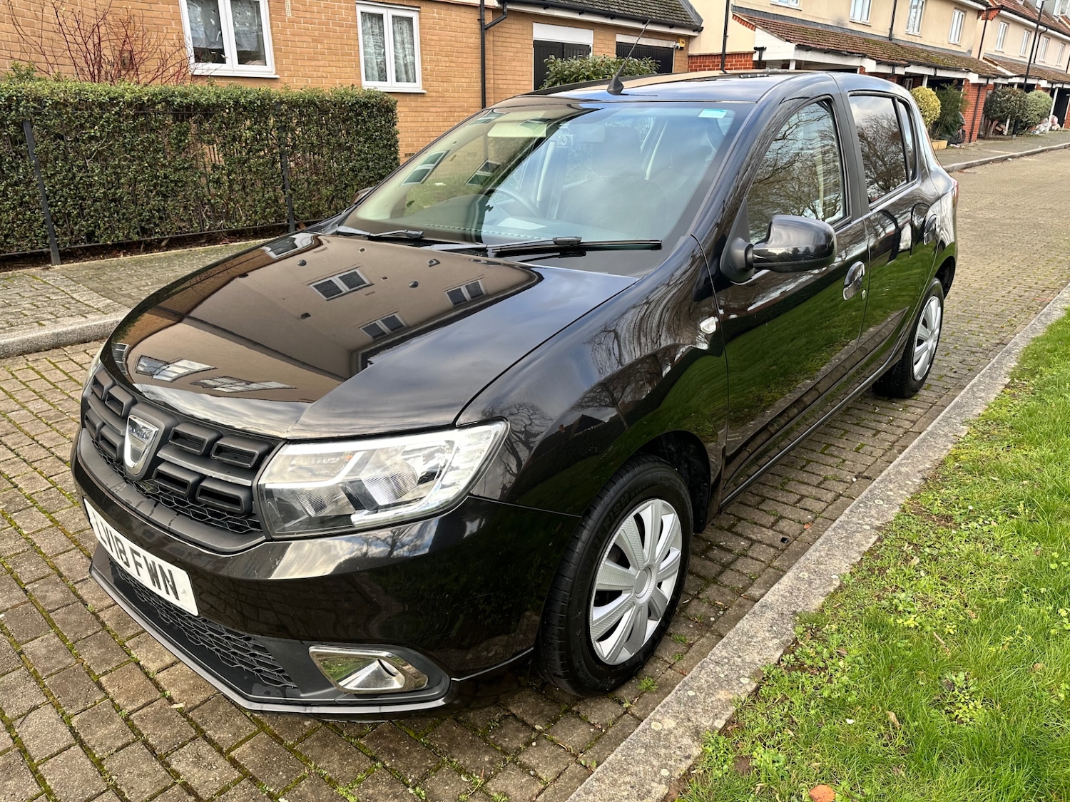 Used Dacia Sandero 2018 for sale - 77118696: Photo 3