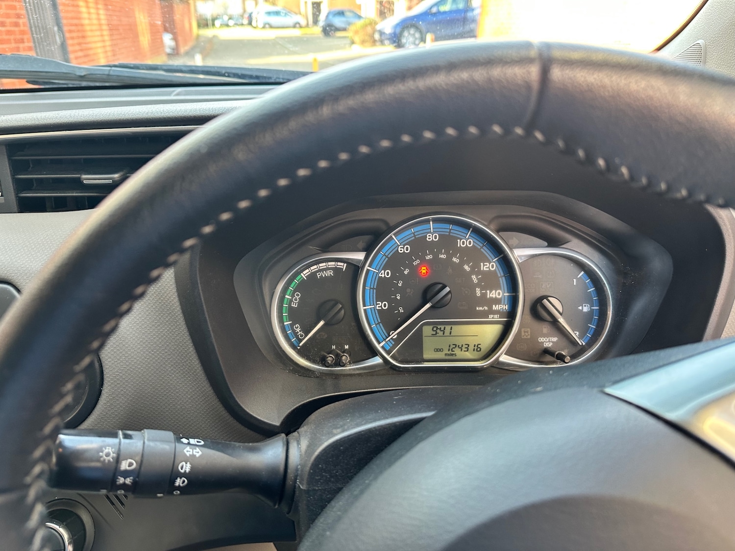 Used Toyota Yaris 2015 for sale - 76935730: Photo 12