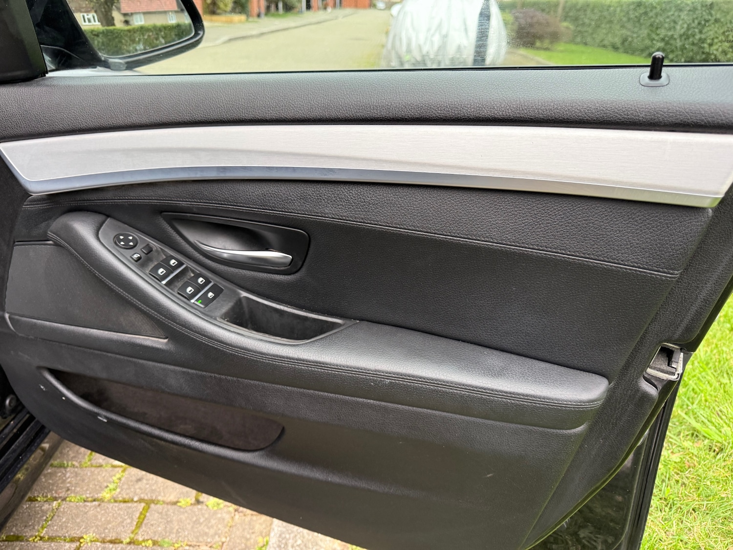 Used BMW 5 Series 2011 for sale - 77854352: Photo 13