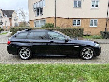 Used BMW 5 Series 2011 for sale - 77854352: Photo