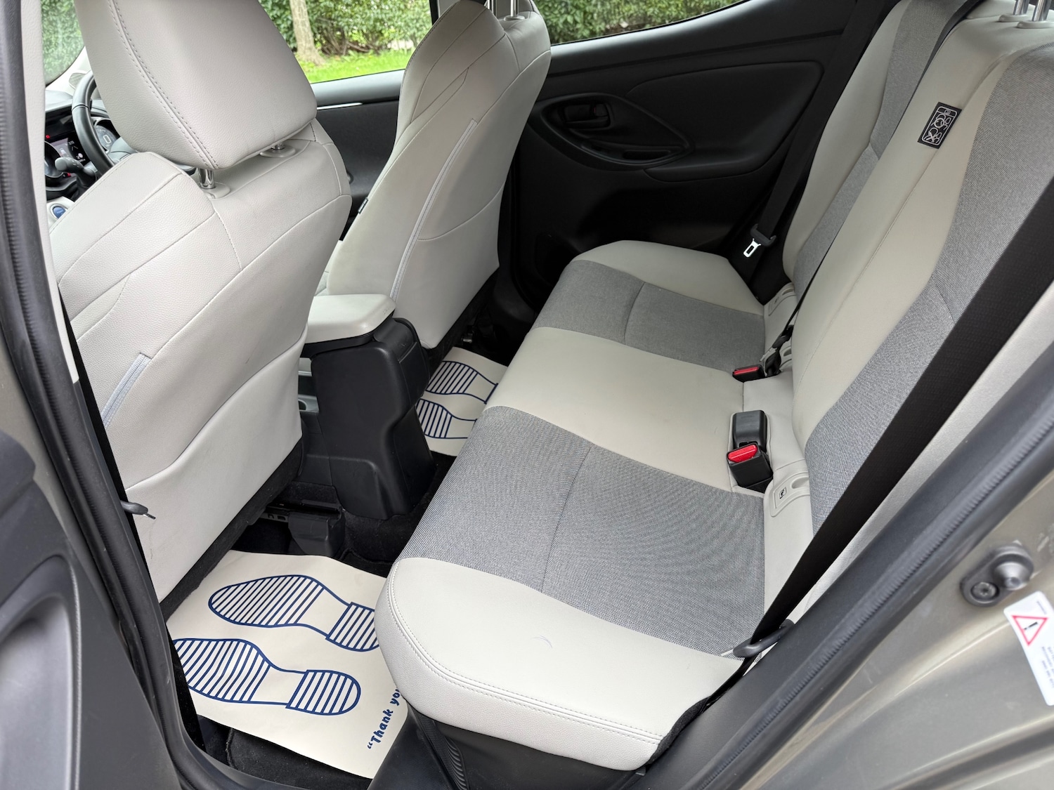 Used Toyota Yaris 2023 for sale - 78060867: Photo 12