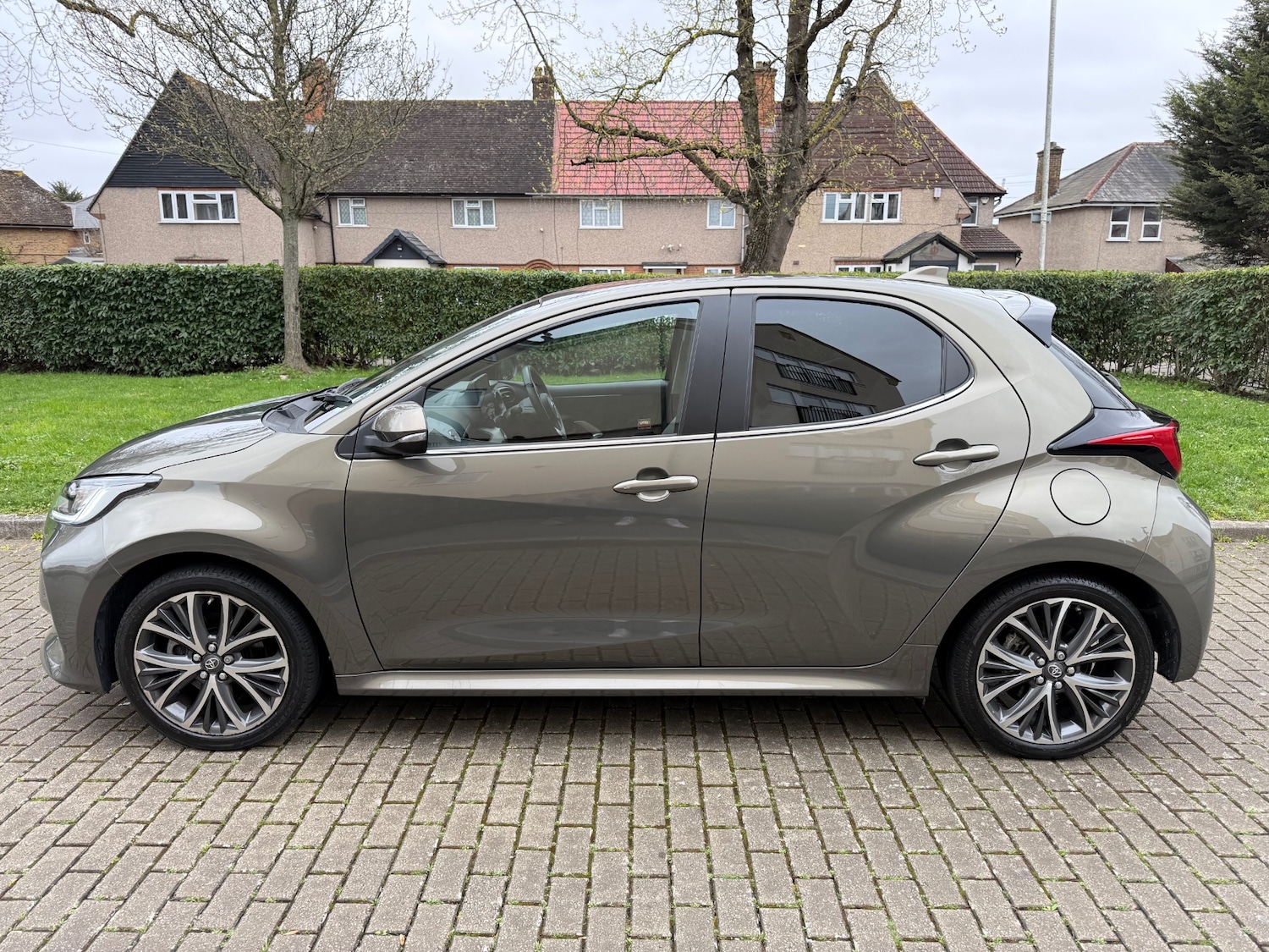 Used Toyota Yaris 2023 for sale - 78060867: Photo 8