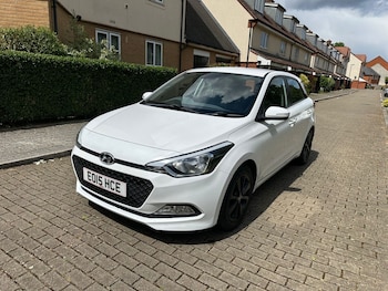 Used Hyundai i20 2015 for sale - 78597035: Photo