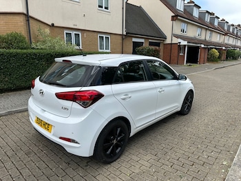 Used Hyundai i20 2015 for sale - 78597035: Photo