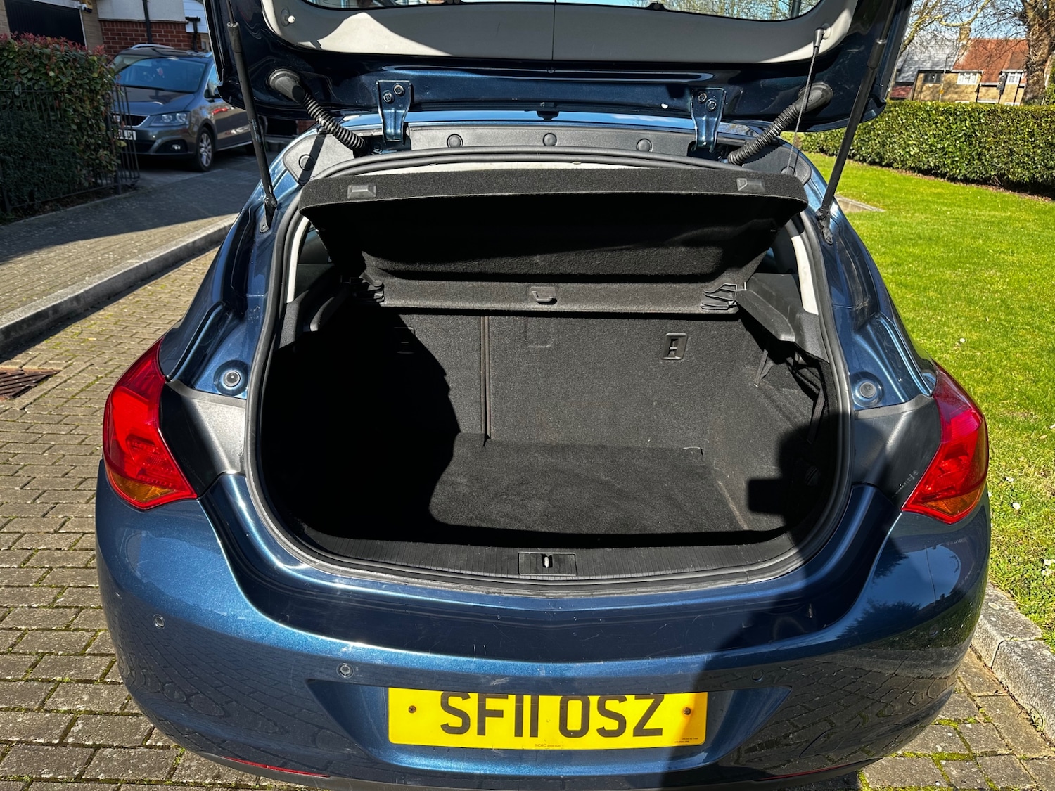 Vehicle 14