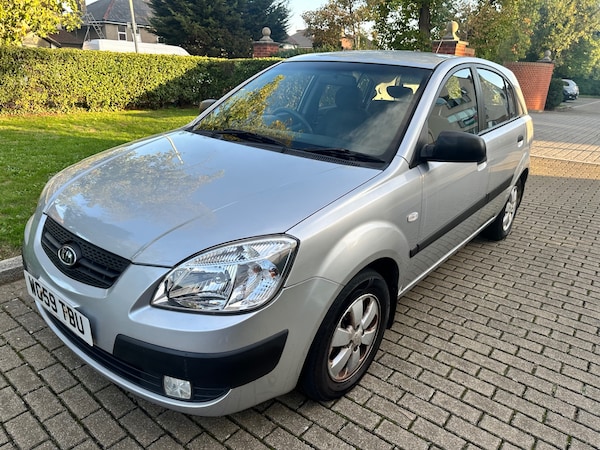 Cheap Kia Rio 2009 (59) - 1.4 2 5dr for sale in Hayes, Greater London