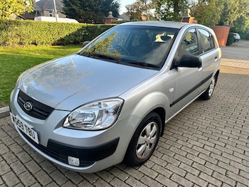 Kia - Rio