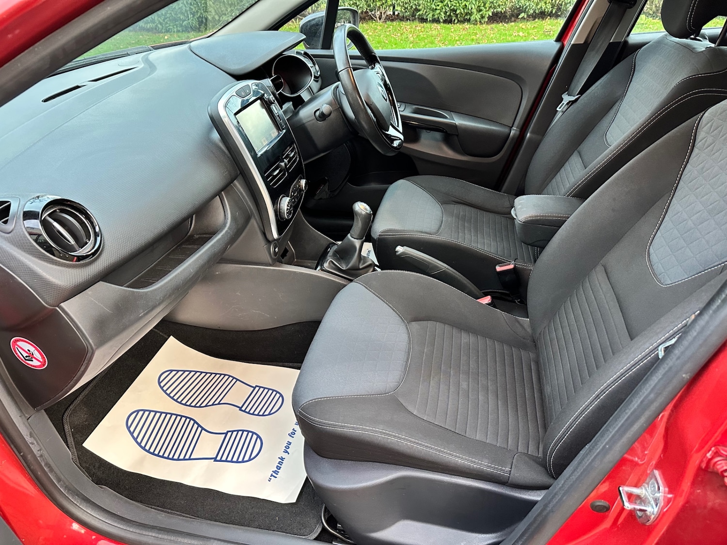 Used Renault Clio 2015 for sale - 76748671: Photo 10