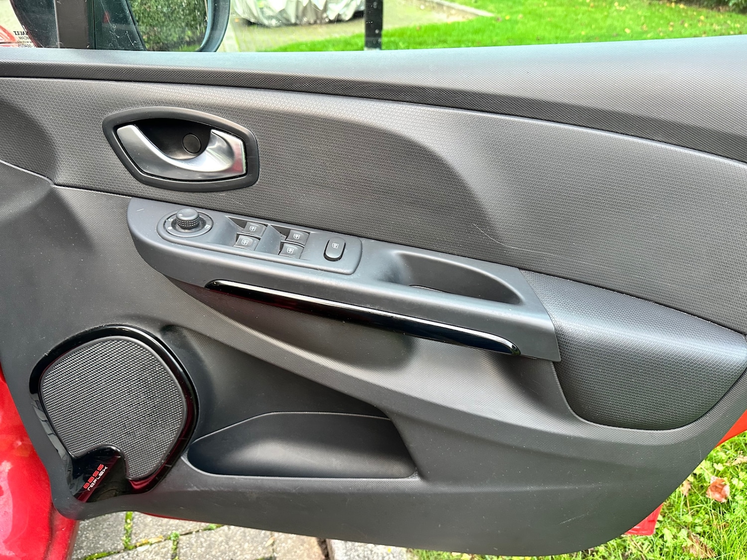 Used Renault Clio 2015 for sale - 76748671: Photo 13