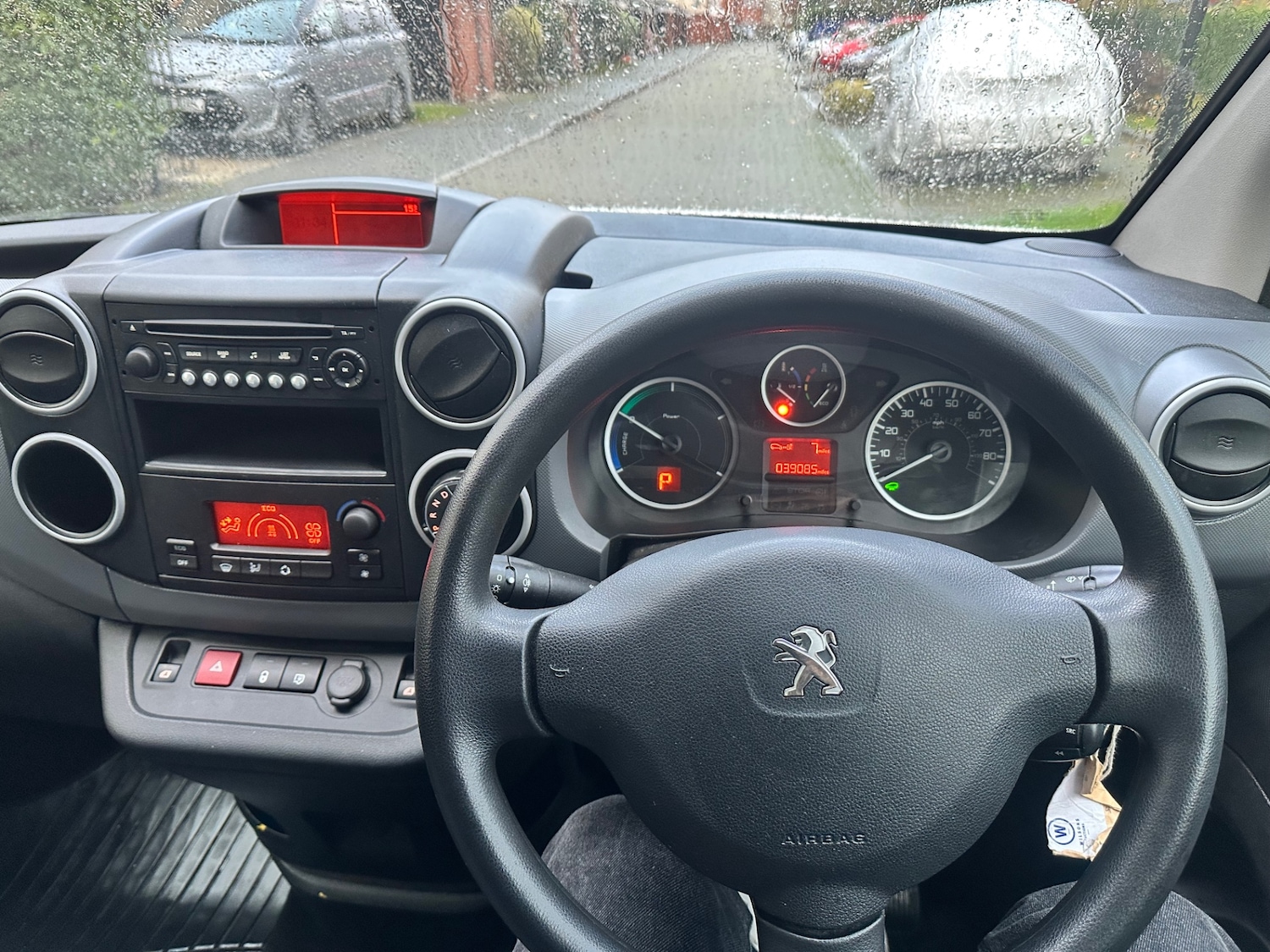 Used Peugeot Partner 2016 for sale - 76439991: Photo 13