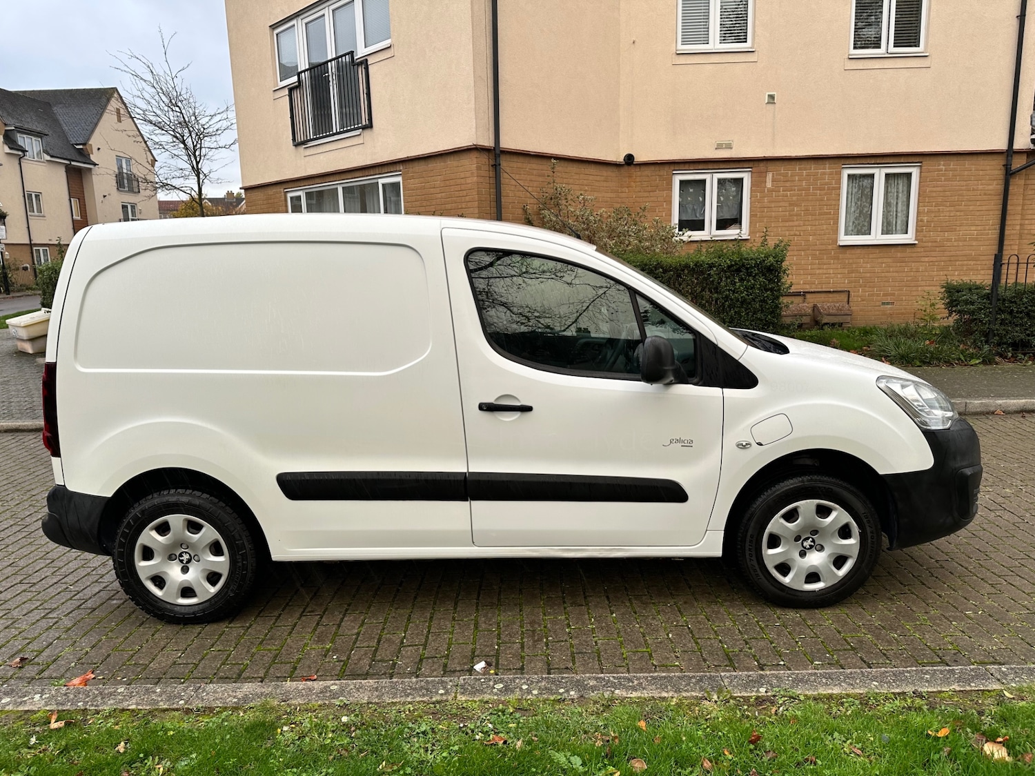 Used Peugeot Partner 2016 for sale - 76439991: Photo 5