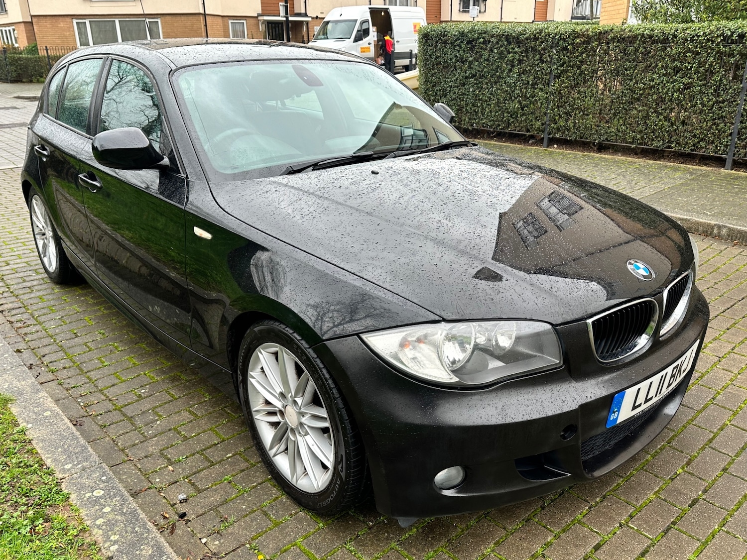 Used BMW 1 Series 2011 for sale - 76985136: Photo 2