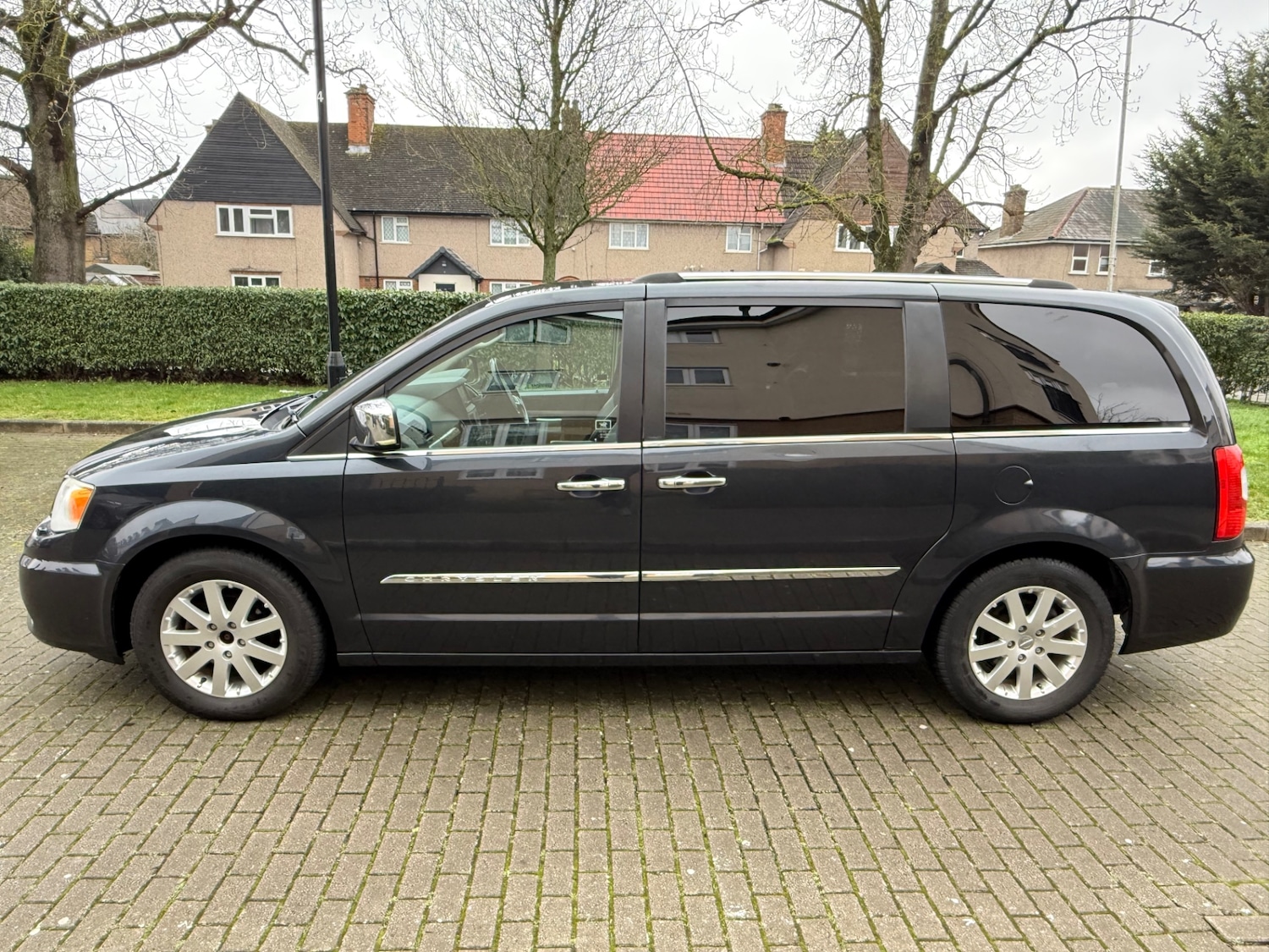 Used Chrysler Grand Voyager 2013 for sale - 77610352: Photo 10