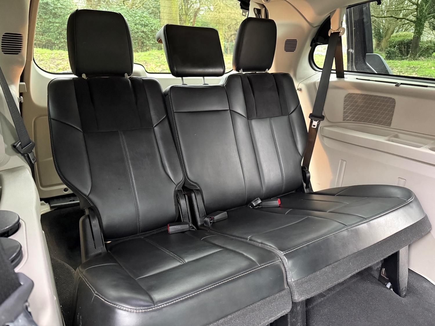 Used Chrysler Grand Voyager 2013 for sale - 77610352: Photo 14