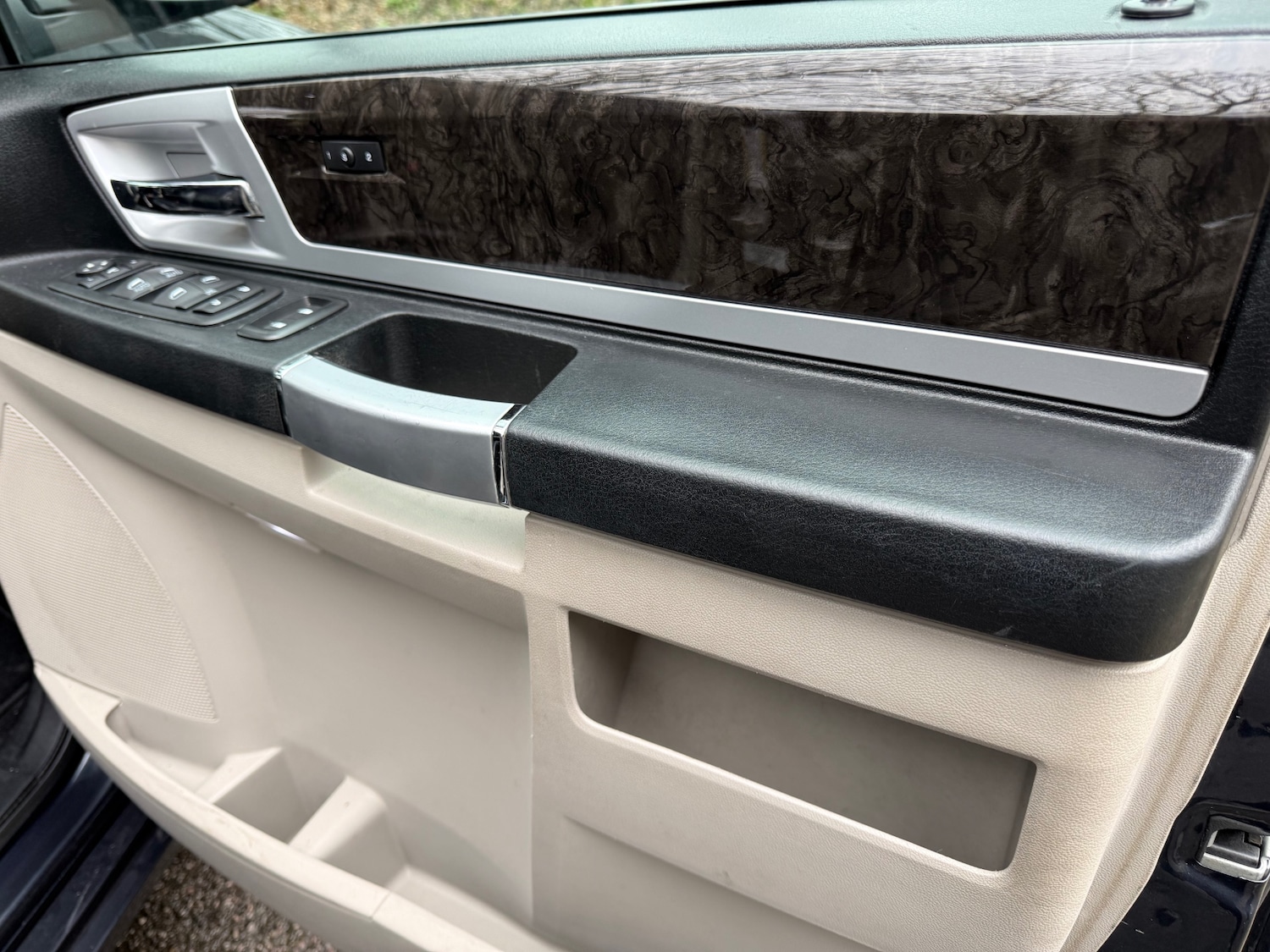 Used Chrysler Grand Voyager 2013 for sale - 77610352: Photo 17