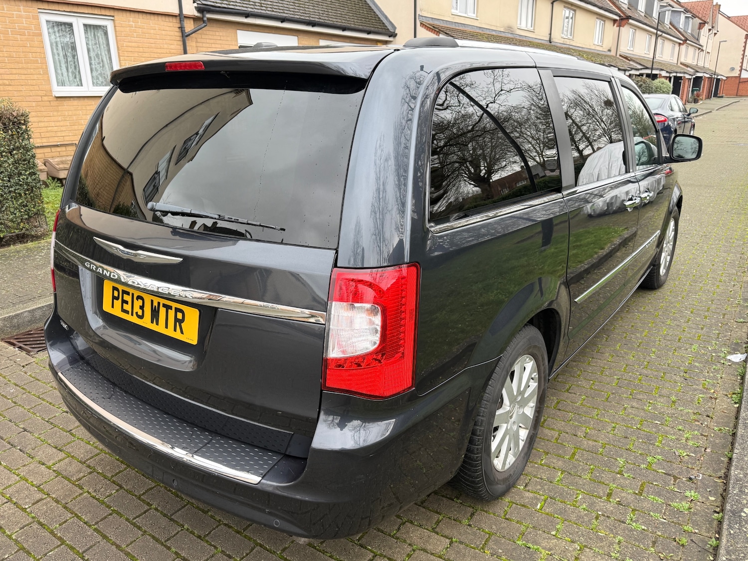 Used Chrysler Grand Voyager 2013 for sale - 77610352: Photo 7