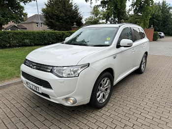 Used Mitsubishi Outlander 2015 for sale - 78945943: Photo