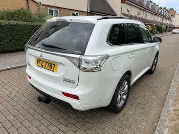 Used Mitsubishi Outlander 2015 for sale - 78945943: Photo