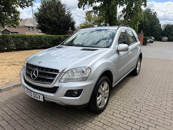 Used Mercedes-Benz M Class 2010 for sale - 79328193: Photo