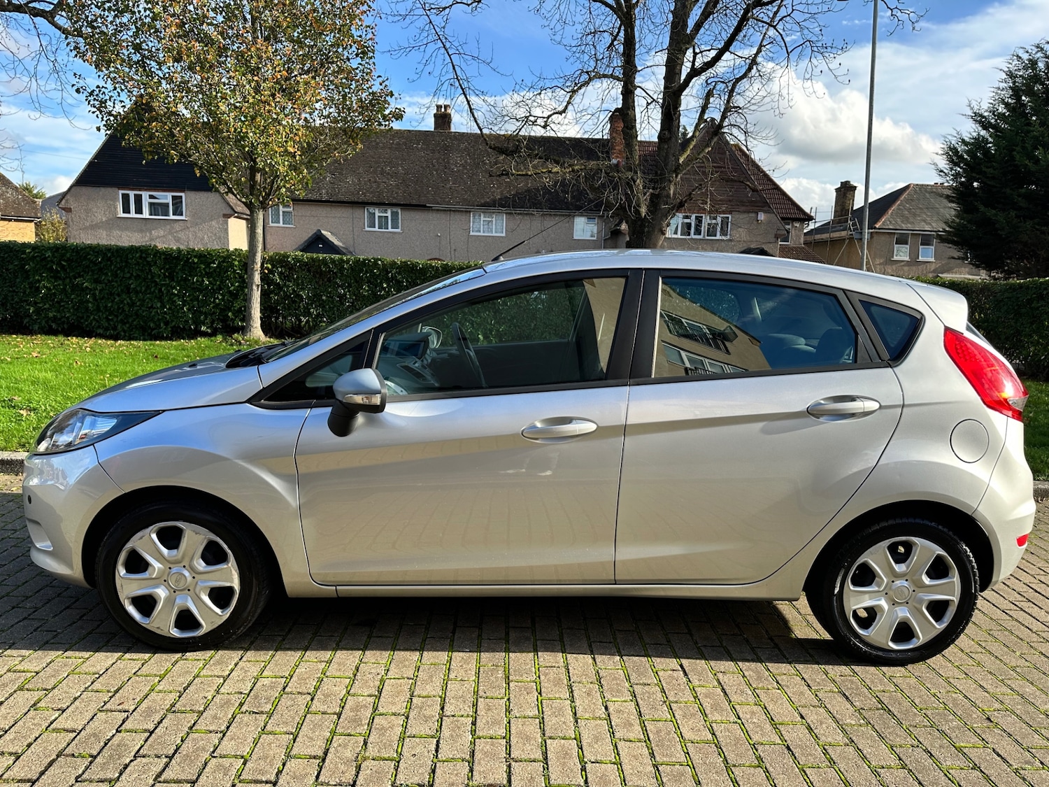 Used Ford Fiesta 2010 for sale - 76566592: Photo 6